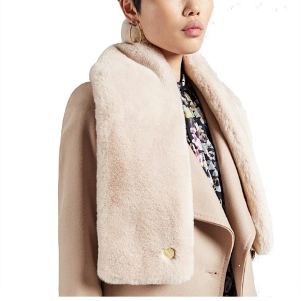 Ted Baker Athena Faux Fur Scarf In Light Pink | BNWT